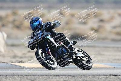 media/Dec-07-2025-CVMA (Sun) [[3e7d2de5dc]]/Race 12- Formula 40 MW and LW/